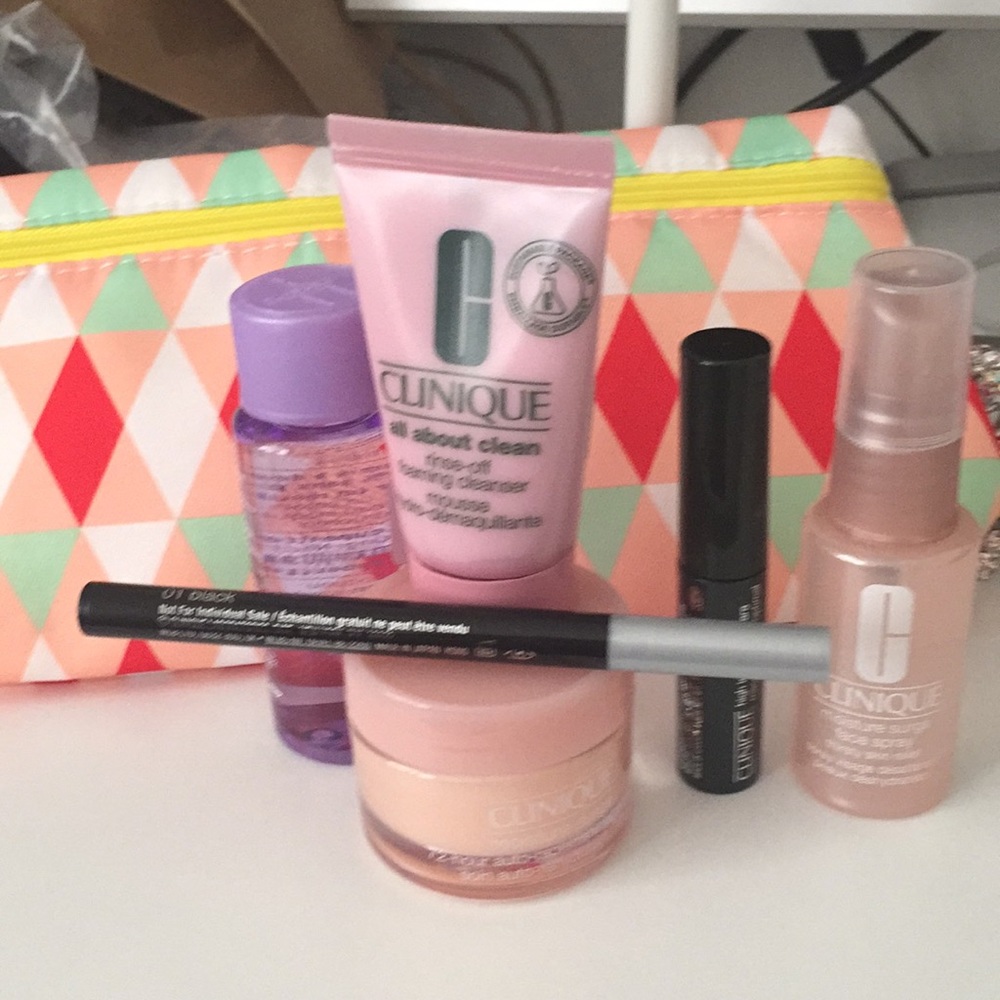 Clinique travels kit